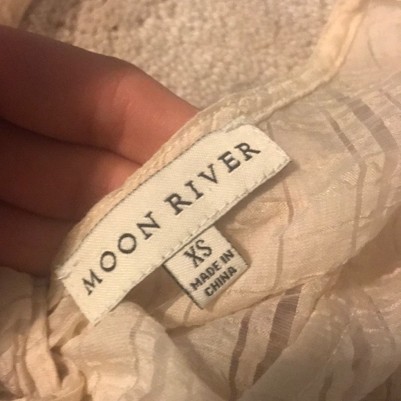 moon river top - Picture 4 of 4